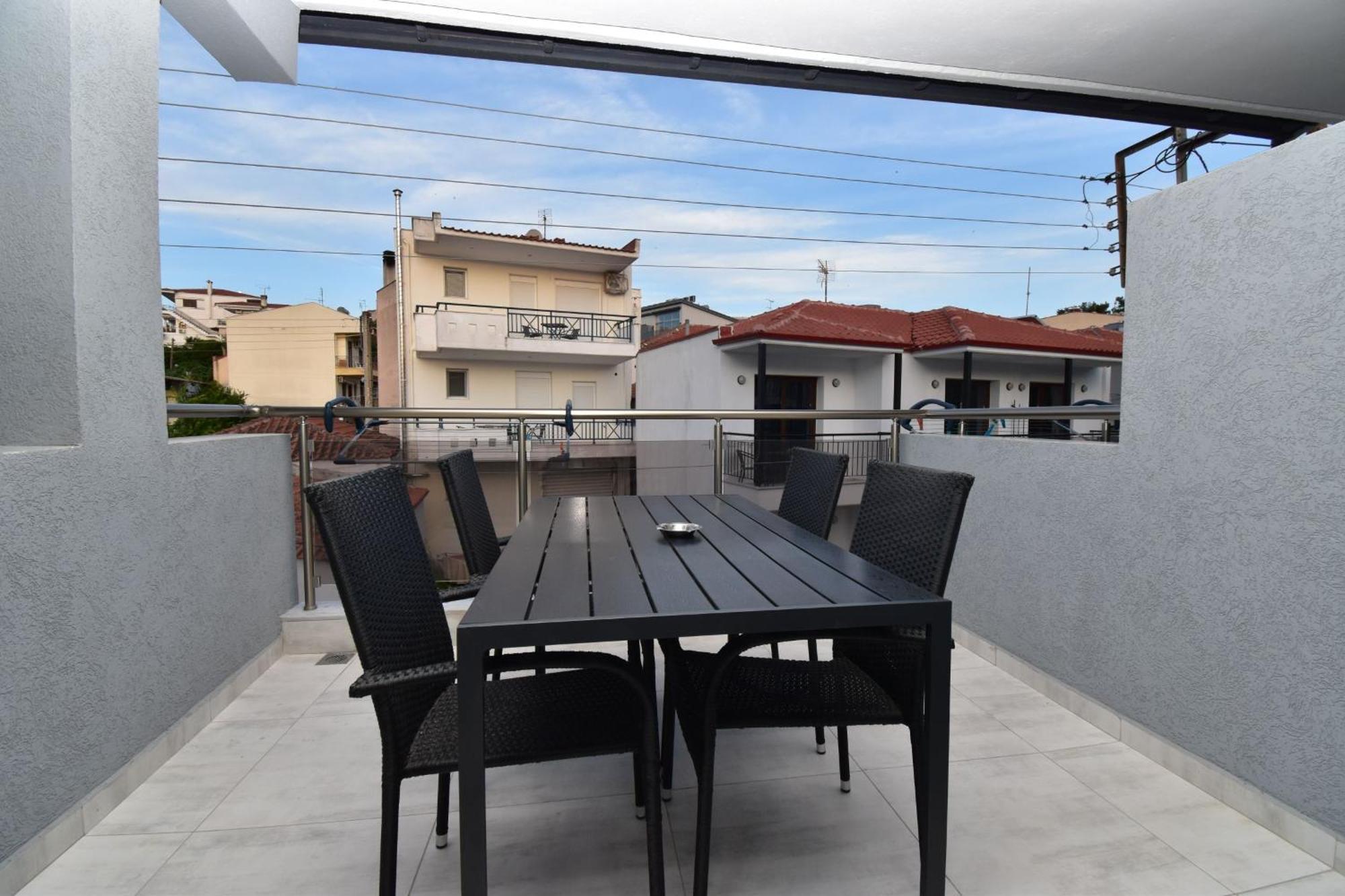 Apartments Miki Полихроно Экстерьер фото